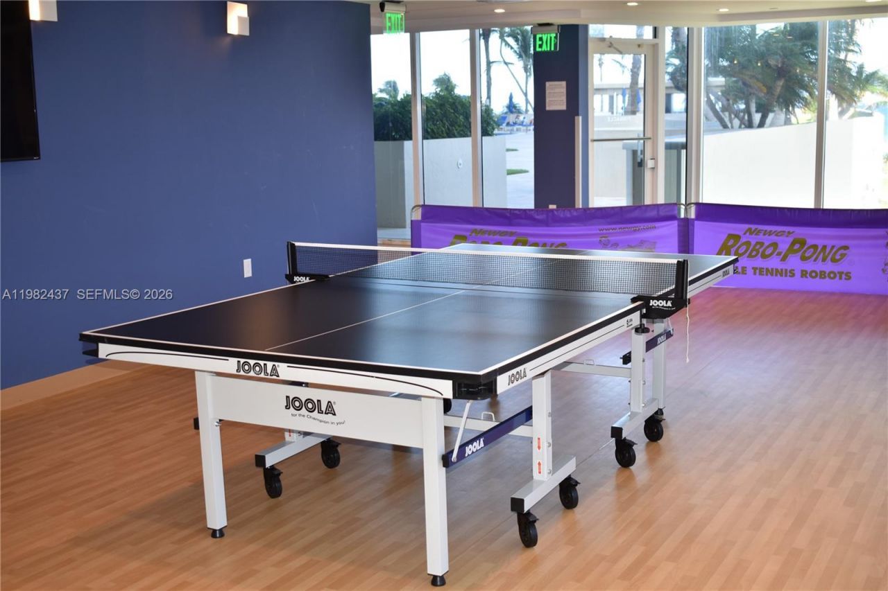 17555 Collins Ave , Unit 406, Sunny Isles Beach, FL 33160 Photo