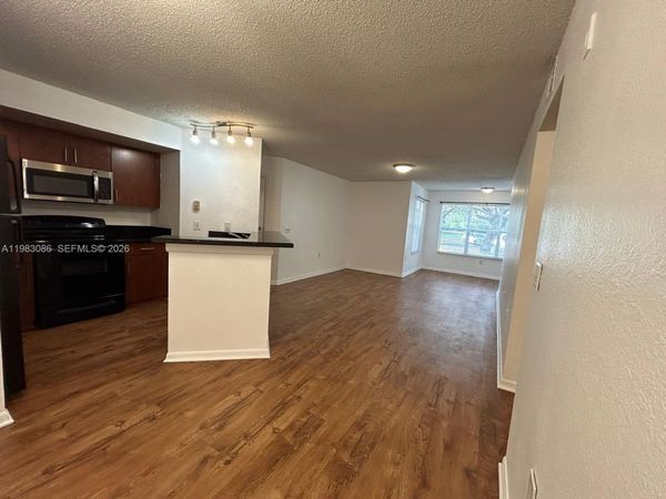 12980 Vista Isles Dr, Unit 315, Sunrise, FL 33325