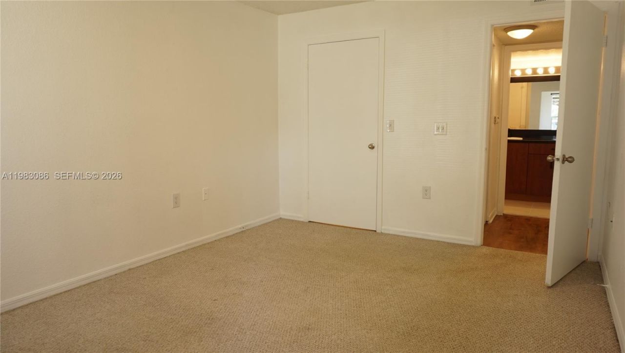 12980 Vista Isles Dr, Unit 315, Sunrise, FL 33325 Photo