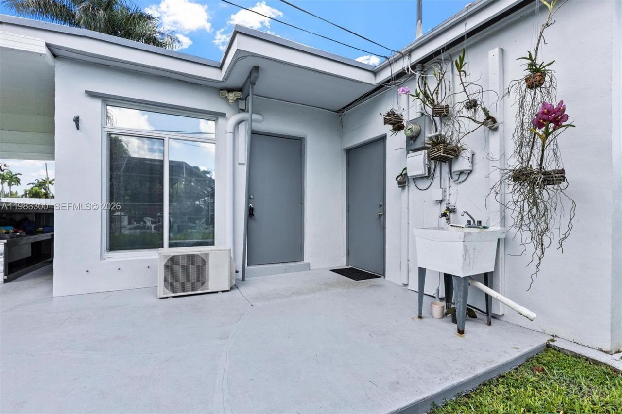 53 NW 19th St, Homestead, FL 33030 Photo