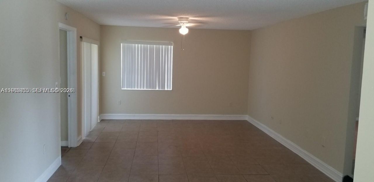 486 NE 210th Cir Ter, Unit 101-29, Miami, FL 33179 Photo