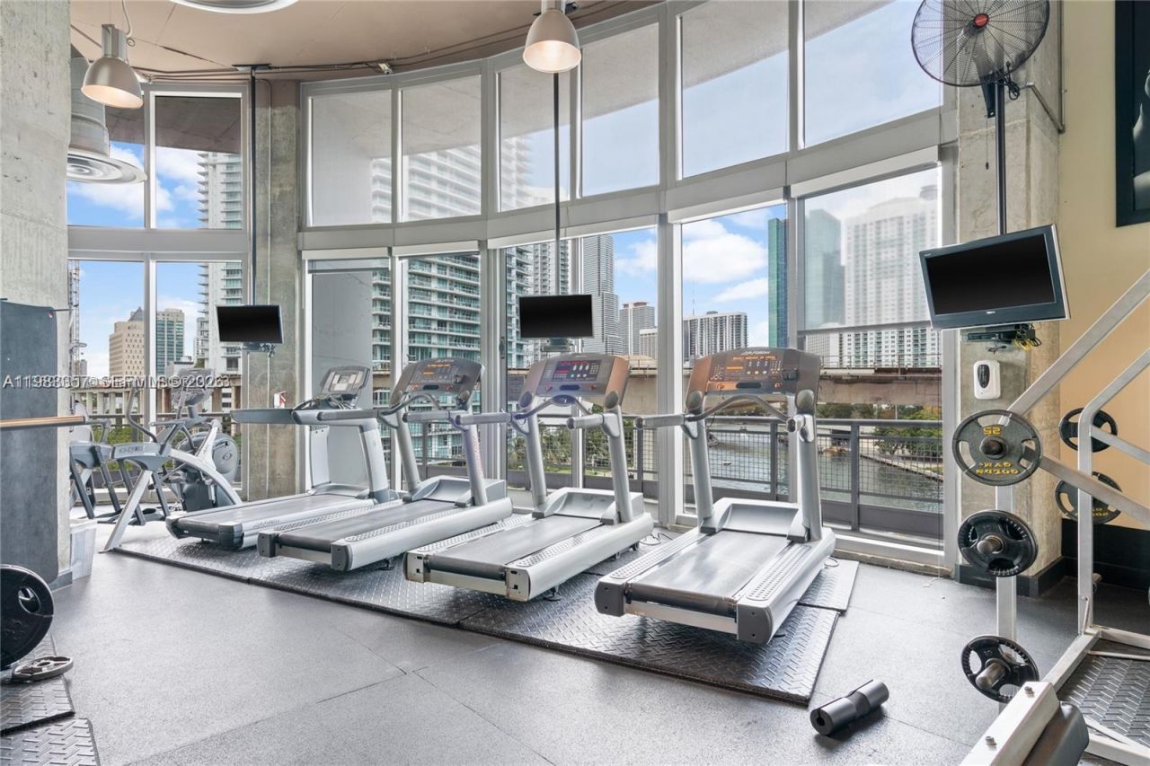 690 SW 1st Ct , Unit 2312, Miami, FL 33130 Photo