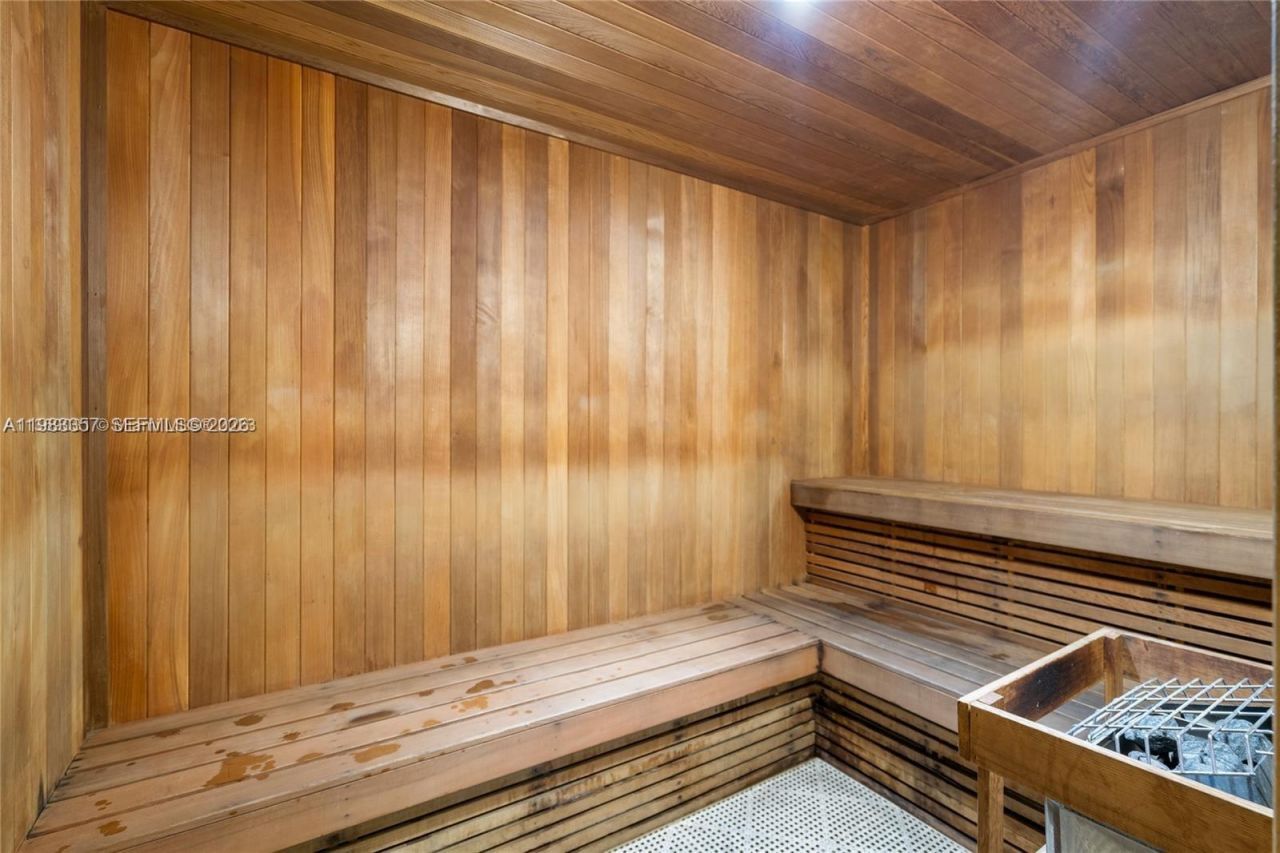 690 SW 1st Ct , Unit 2312, Miami, FL 33130 Photo