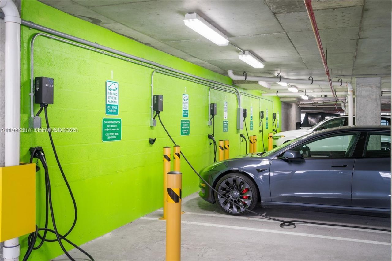 690 SW 1st Ct , Unit 2312, Miami, FL 33130 Photo