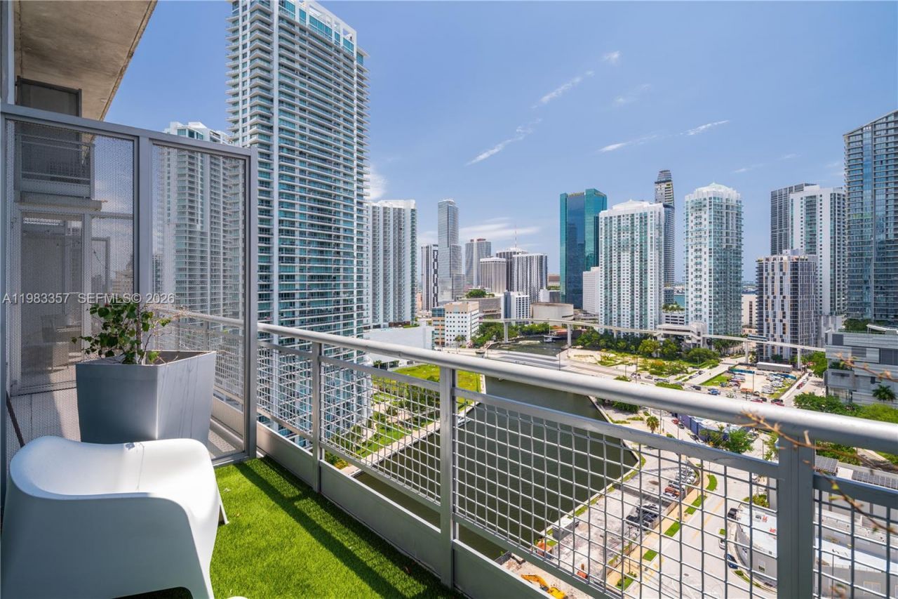 690 SW 1st Ct , Unit 2312, Miami, FL 33130 Photo