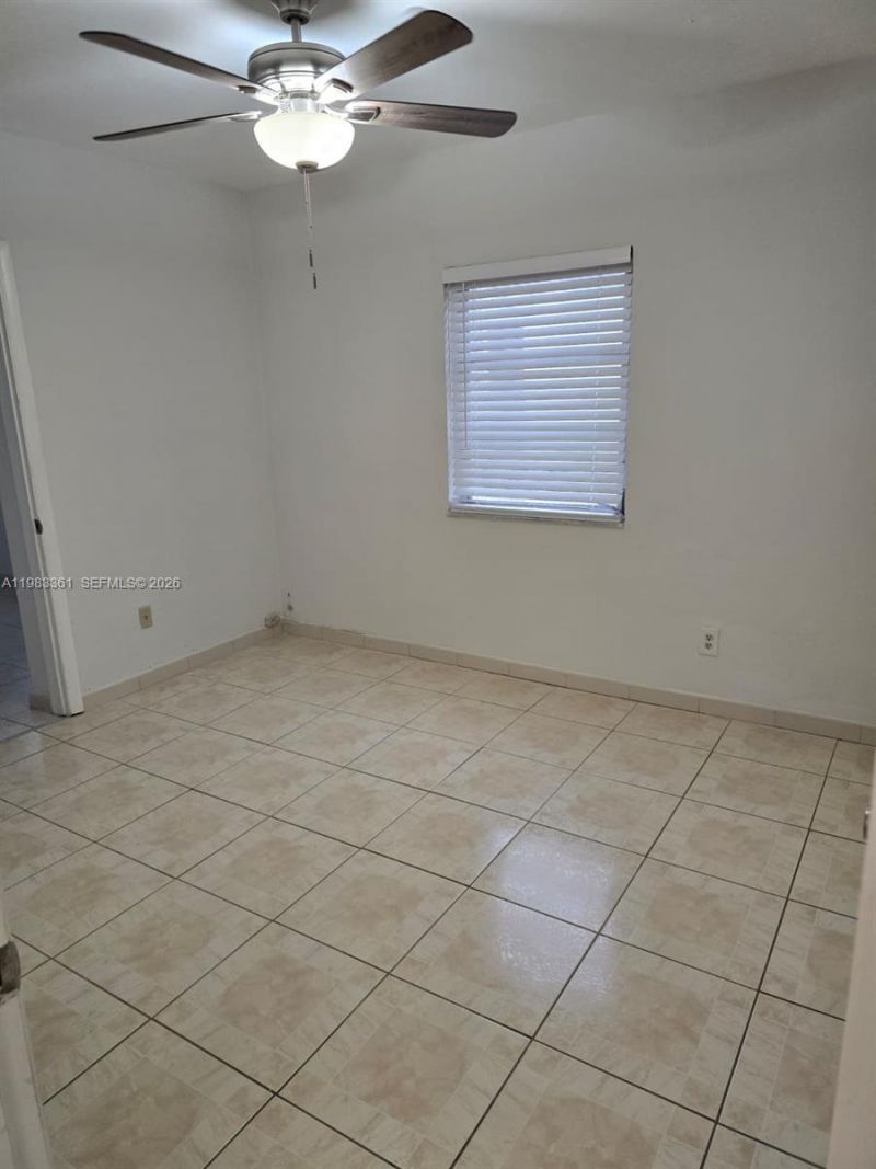 2787 SW 34th Ct, Miami, FL 33133 Photo