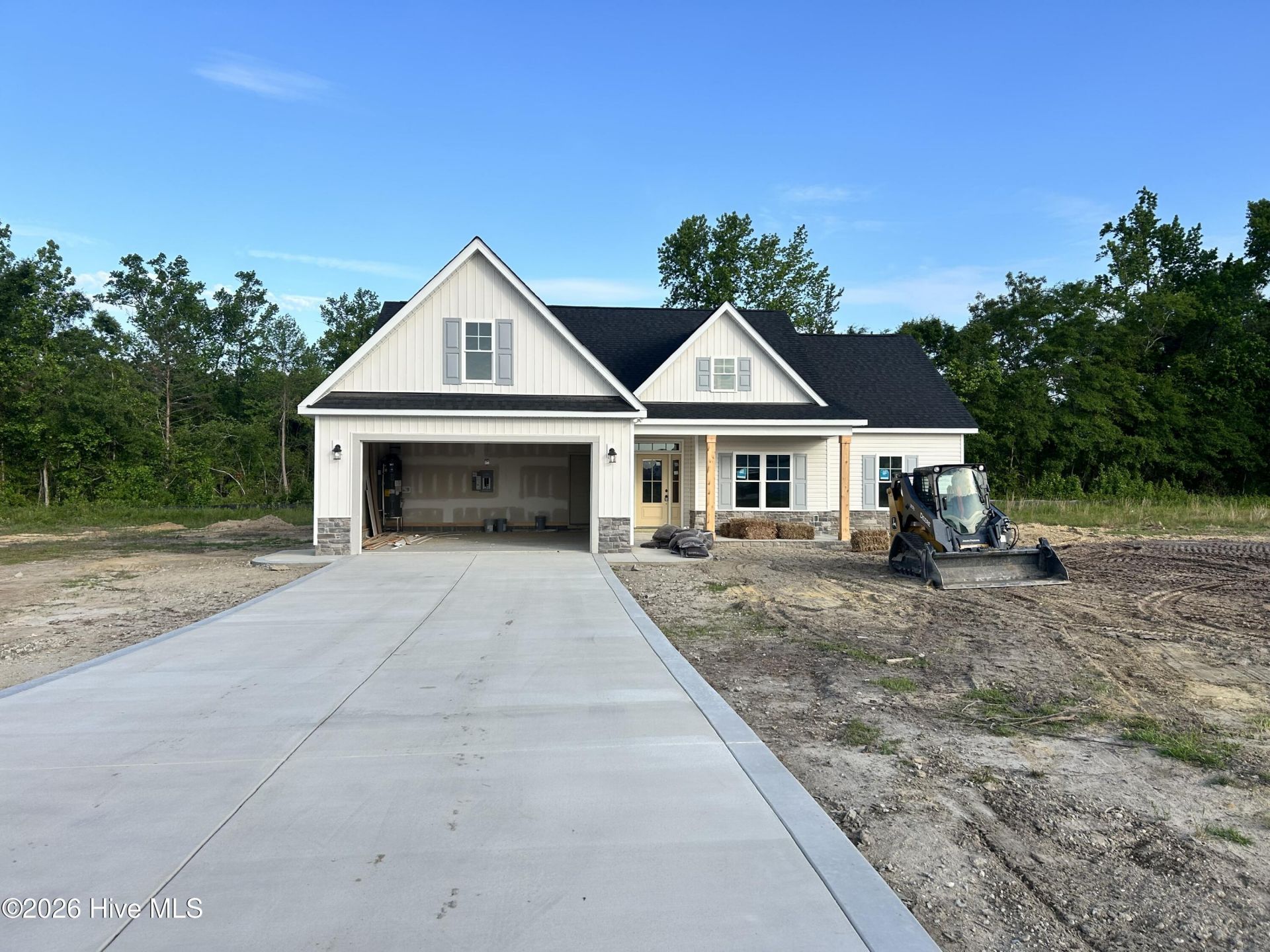 3770 Chatsworth Drive, La Grange, NC 28551 Main Photo