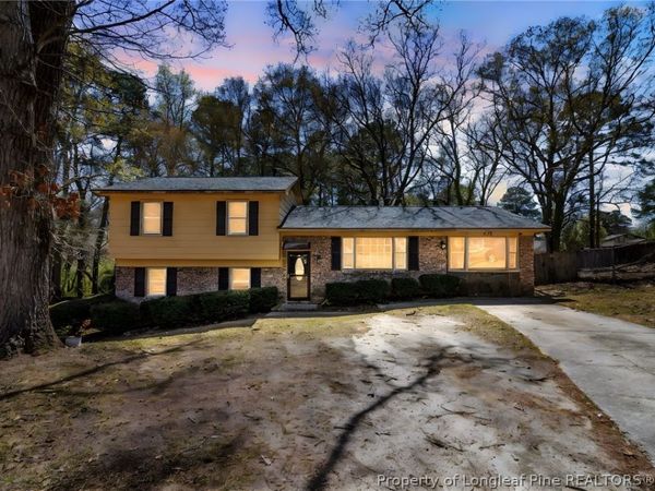 554 Glen Canyon Drive, Fayetteville, NC 28303