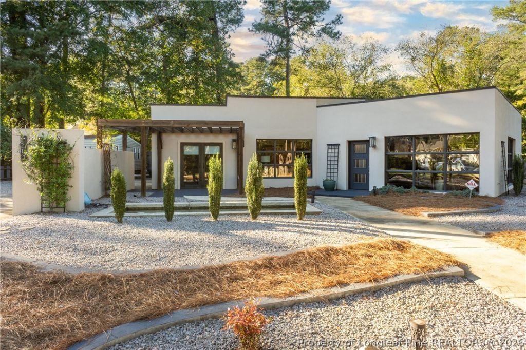 2210 Winterlochen Road, Fayetteville, NC 28305 Main Photo