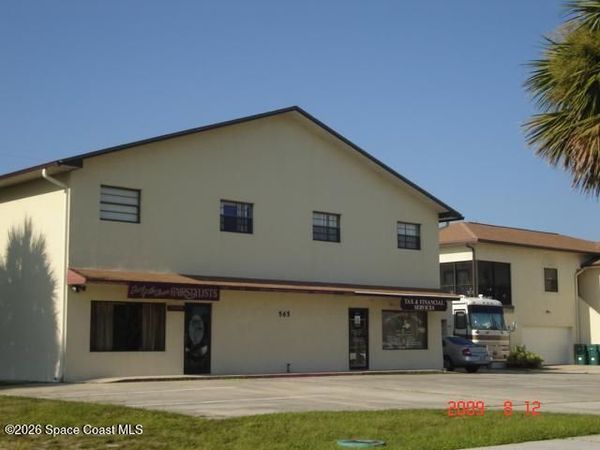 565 Jackson Avenue , Satellite Beach, FL 32937