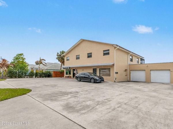 565 Jackson Avenue , Satellite Beach, FL 32937