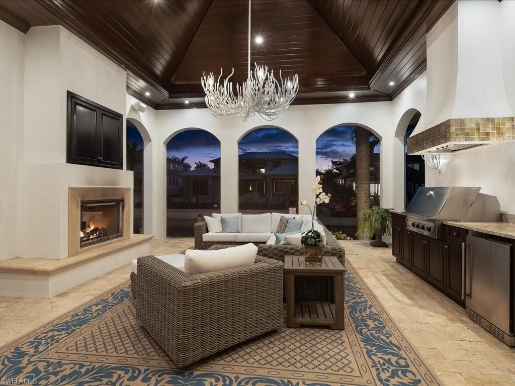 1750 4th St S, Naples, FL 34102 Photo