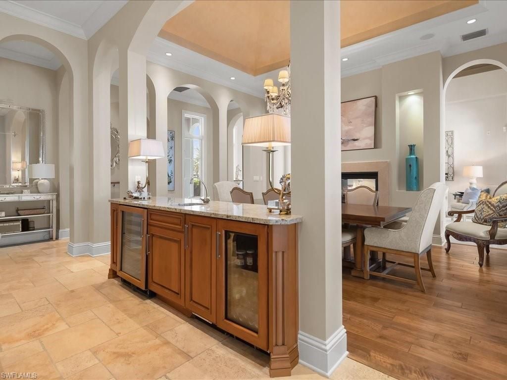 1750 4th St S, Naples, FL 34102 Photo