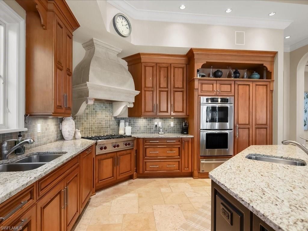 1750 4th St S, Naples, FL 34102 Photo