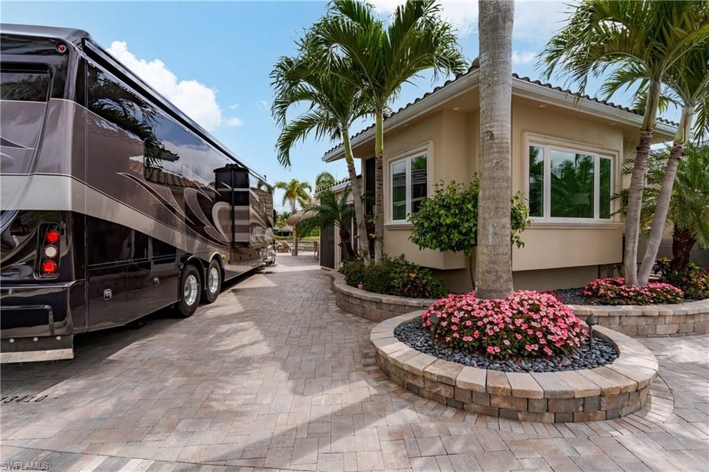 13410 Snook Cir, Naples, FL 34114 Photo