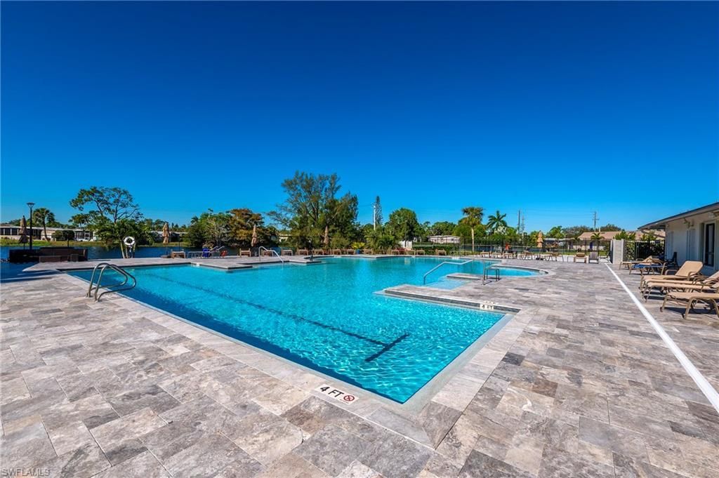 40 Le Mans Dr, Naples, FL 34112 Photo