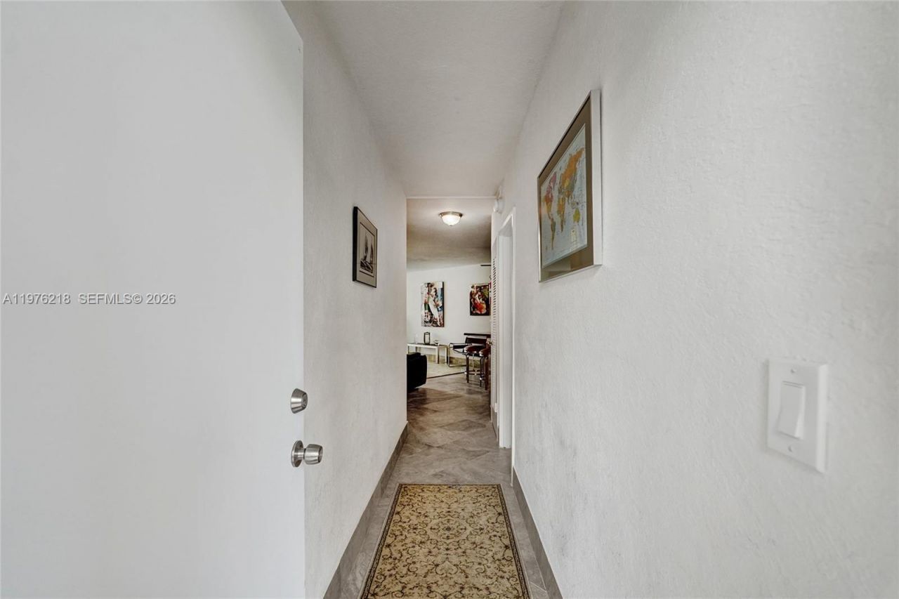 1936 S Ocean , Unit 20D, Hallandale Beach, FL 33009 Photo