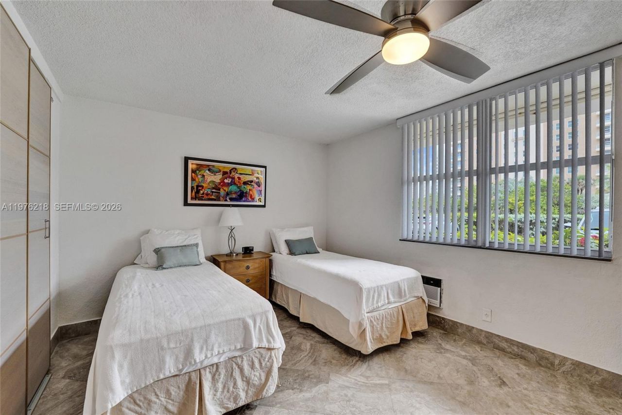 1936 S Ocean , Unit 20D, Hallandale Beach, FL 33009 Photo