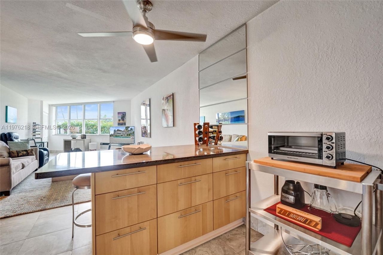 1936 S Ocean , Unit 20D, Hallandale Beach, FL 33009 Photo