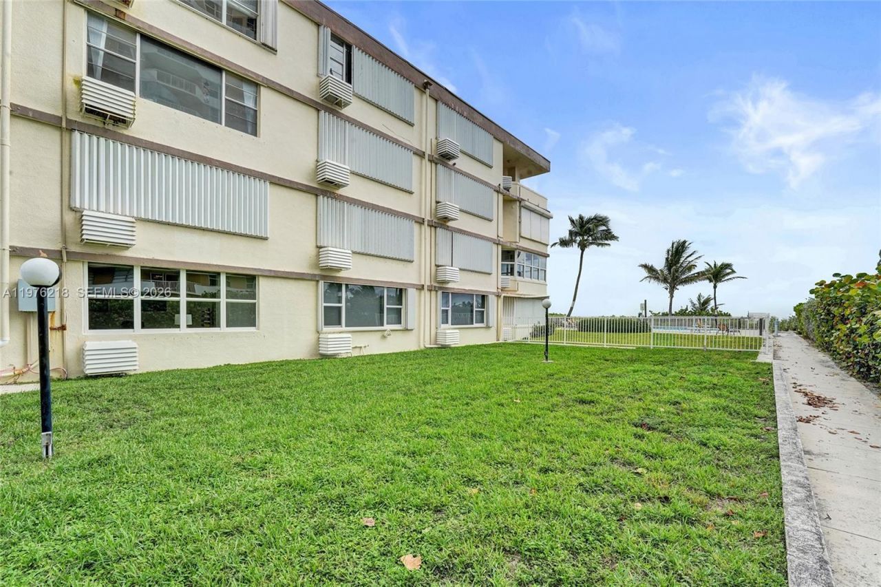 1936 S Ocean , Unit 20D, Hallandale Beach, FL 33009 Photo