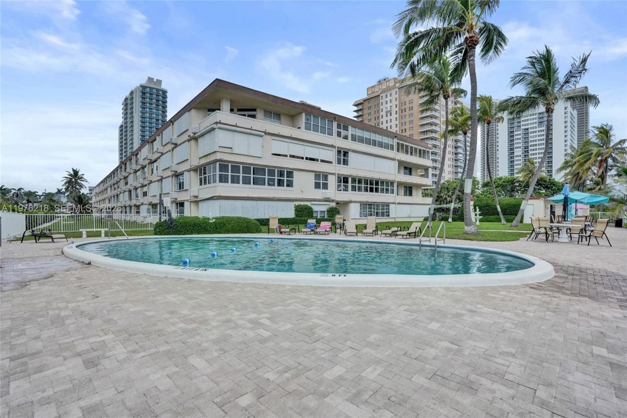 1936 S Ocean , Unit 20D, Hallandale Beach, FL 33009 Photo