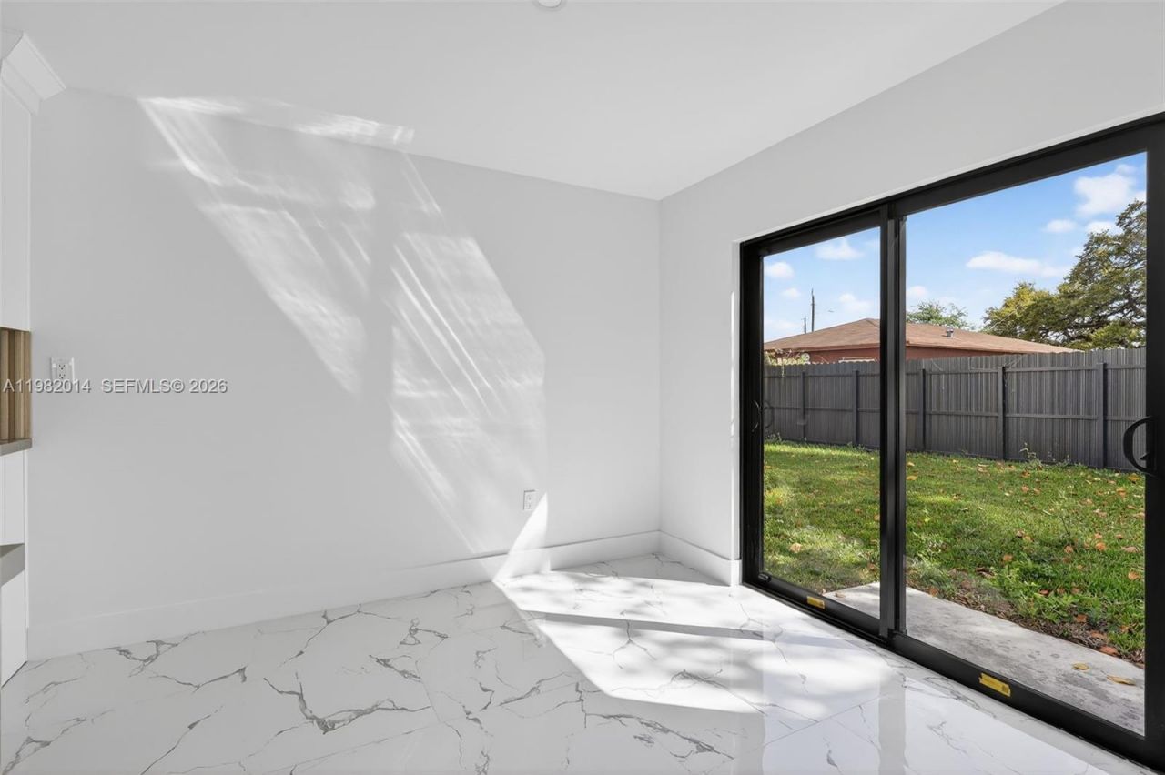 4311 NW 32nd Ave , Miami, FL 33142 Photo