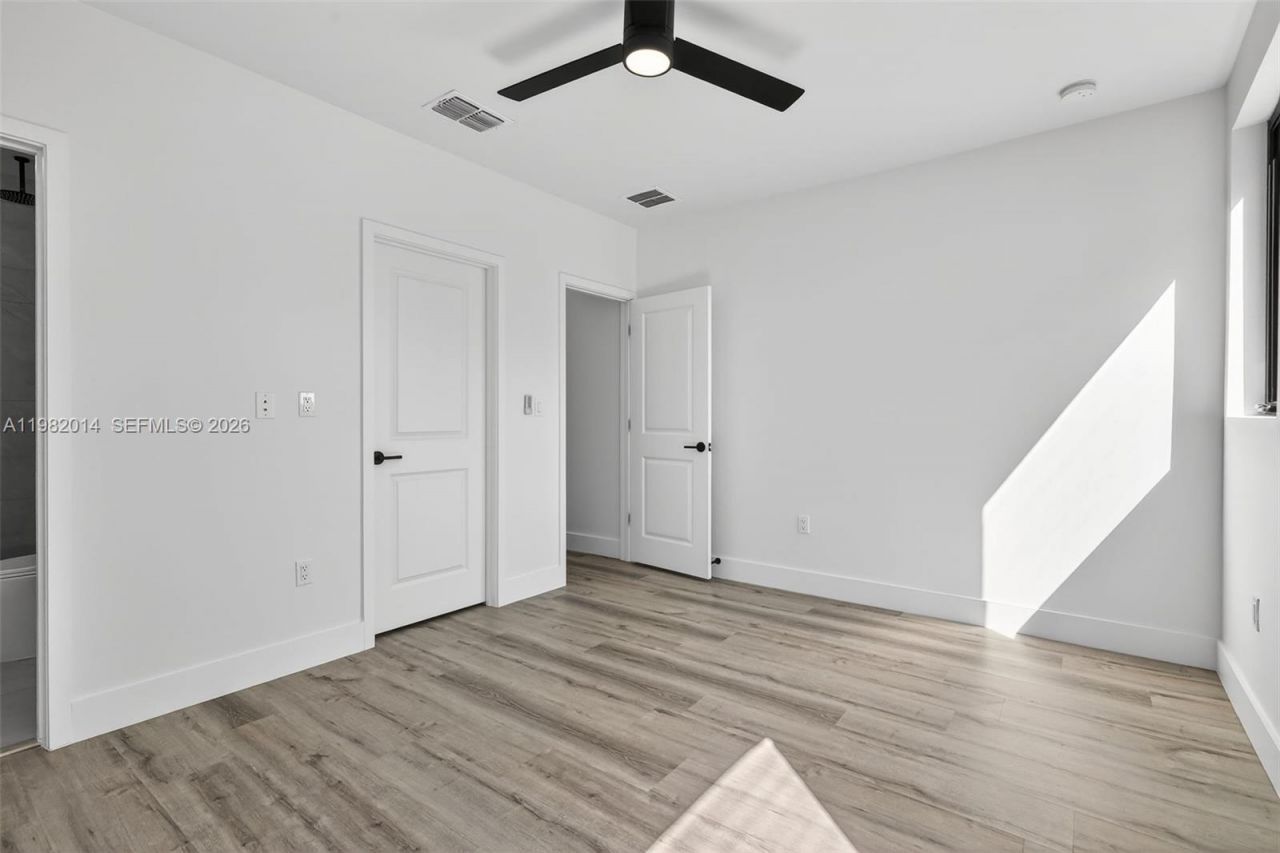 4311 NW 32nd Ave, Miami, FL 33142 Photo
