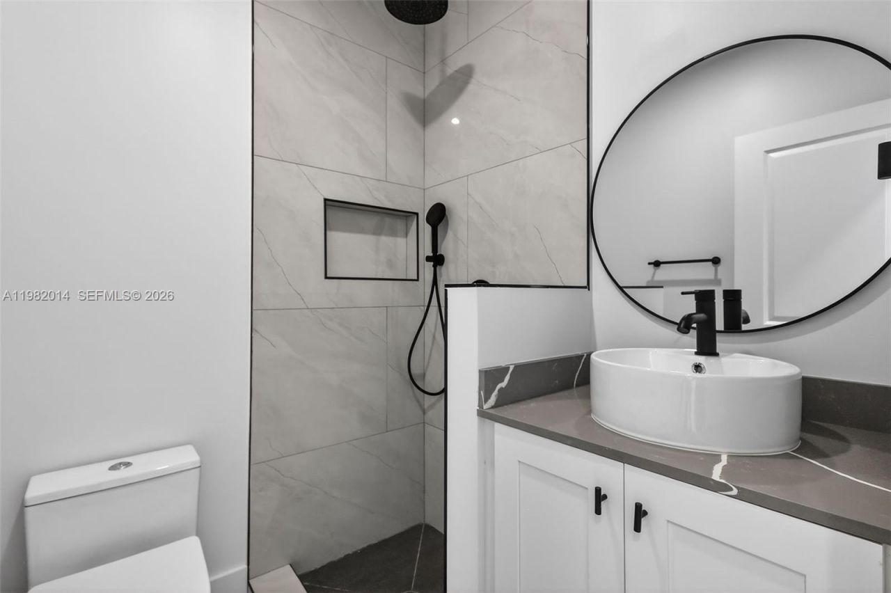 4311 NW 32nd Ave, Miami, FL 33142 Photo