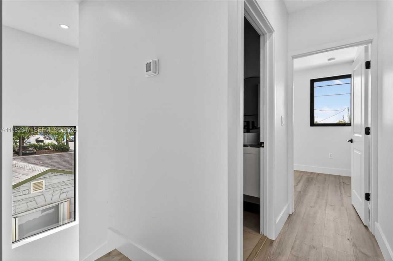 4313 NW 32nd Ave , Unit 4313, Miami, FL 33142 Photo