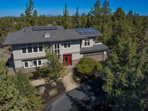 21834 Boonesborough Drive, Bend, OR 97701
