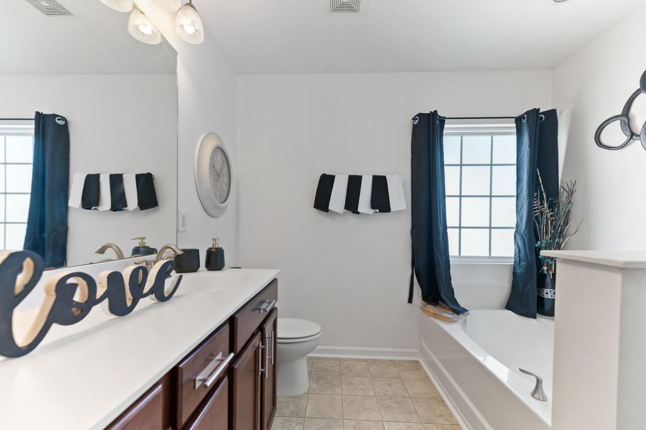 228 Swamp Creek Lane Photo 18