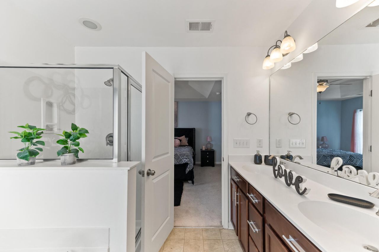 228 Swamp Creek Lane Photo 19