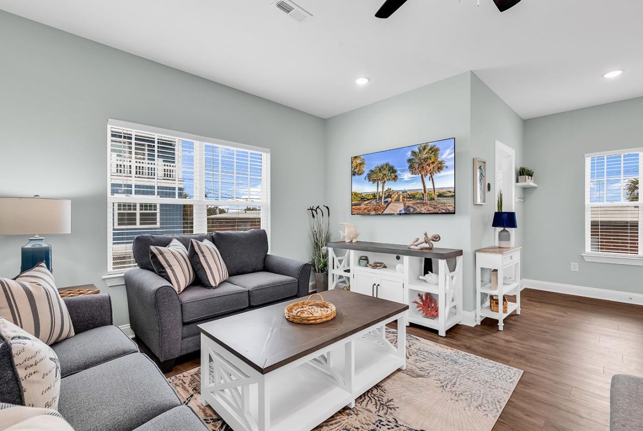 306 6th Ave. N Photo 12