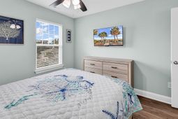 306 6th Ave. N photo 4