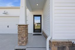 150 Fox Rae Dr. photo 4