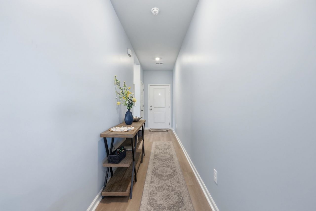 150 Fox Rae Dr. Photo 5