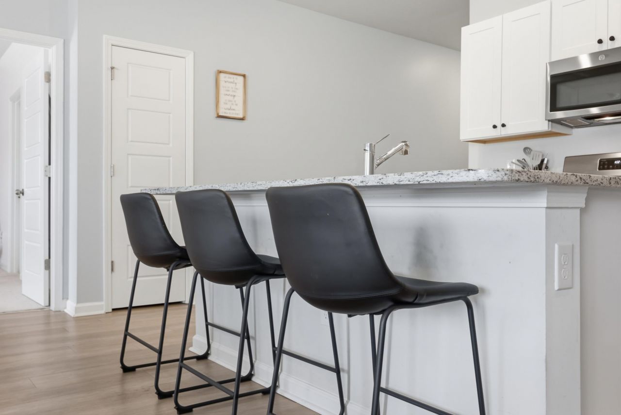 150 Fox Rae Dr. Photo 9