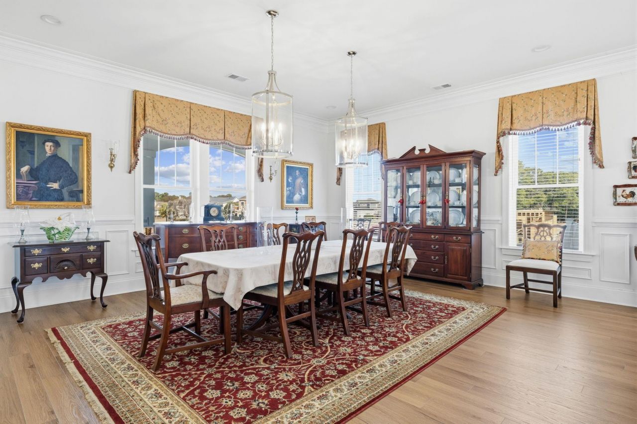 2001 Summer Rose Ln.  Photo 25