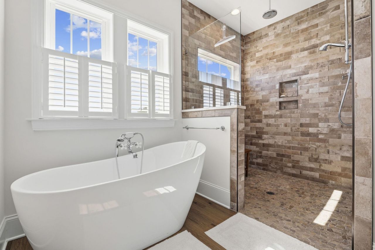 2001 Summer Rose Ln.  Photo 34