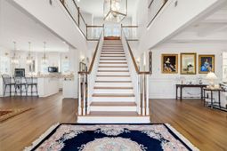 2001 Summer Rose Ln.  photo 4