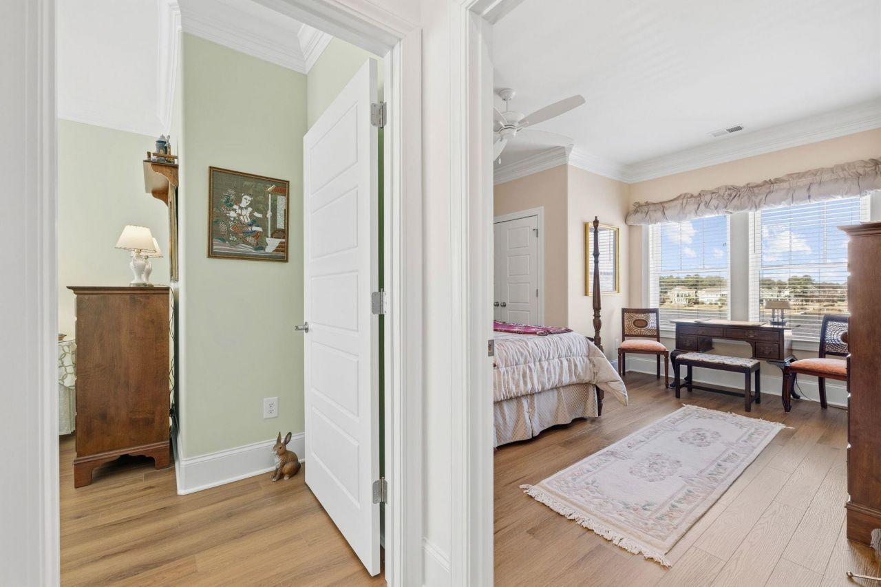 2001 Summer Rose Ln.  Photo 40