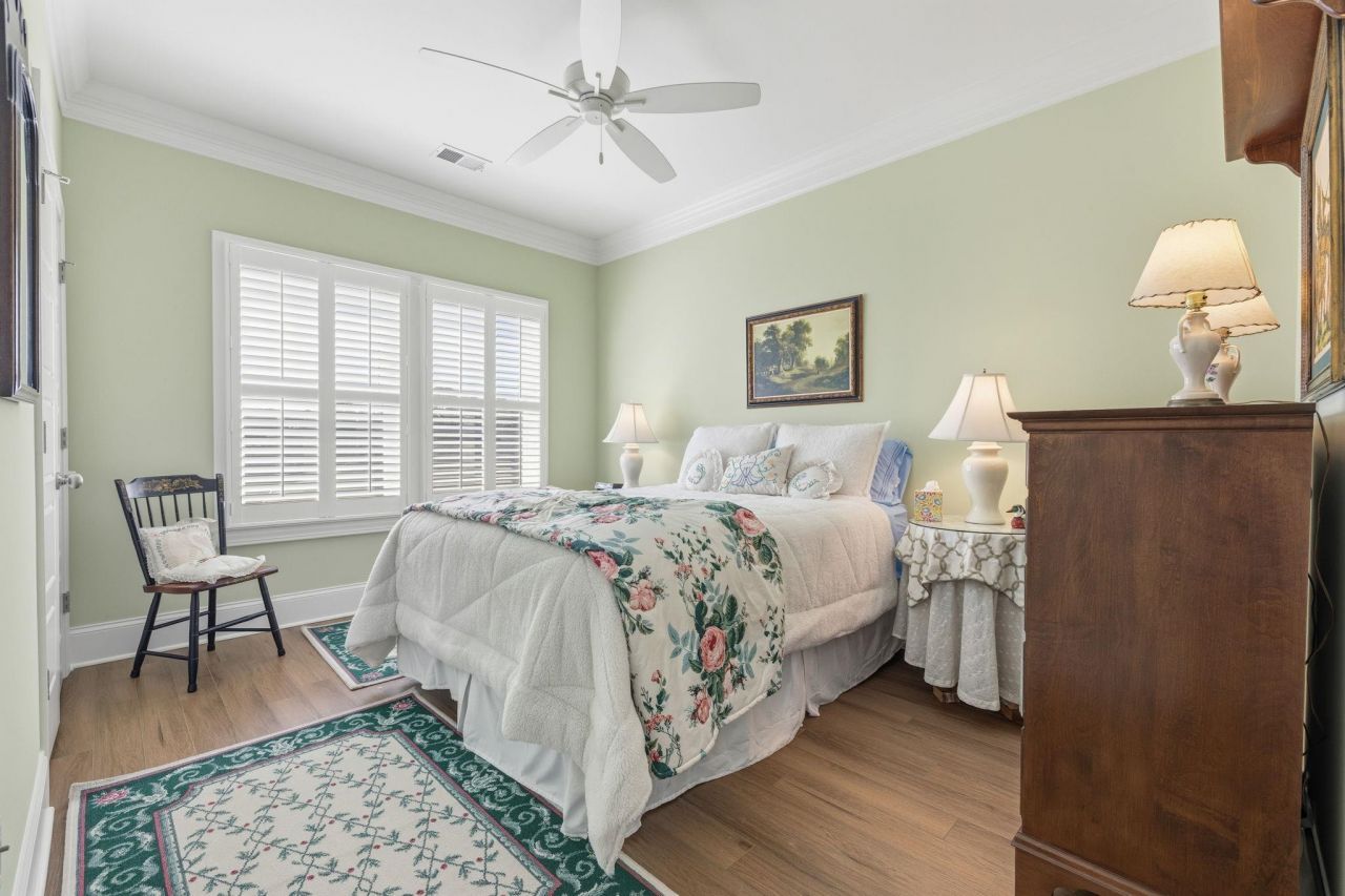 2001 Summer Rose Ln.  Photo 41