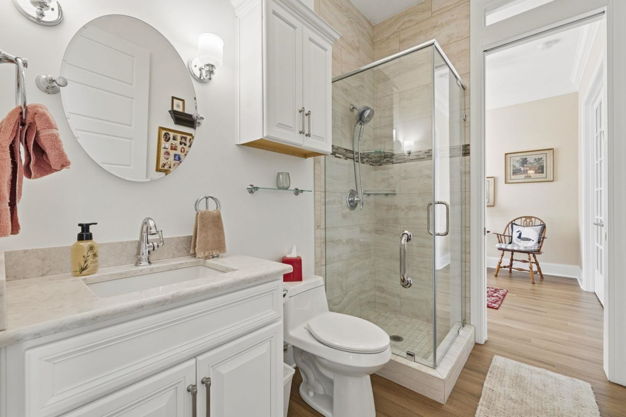 2001 Summer Rose Ln.  Photo 44