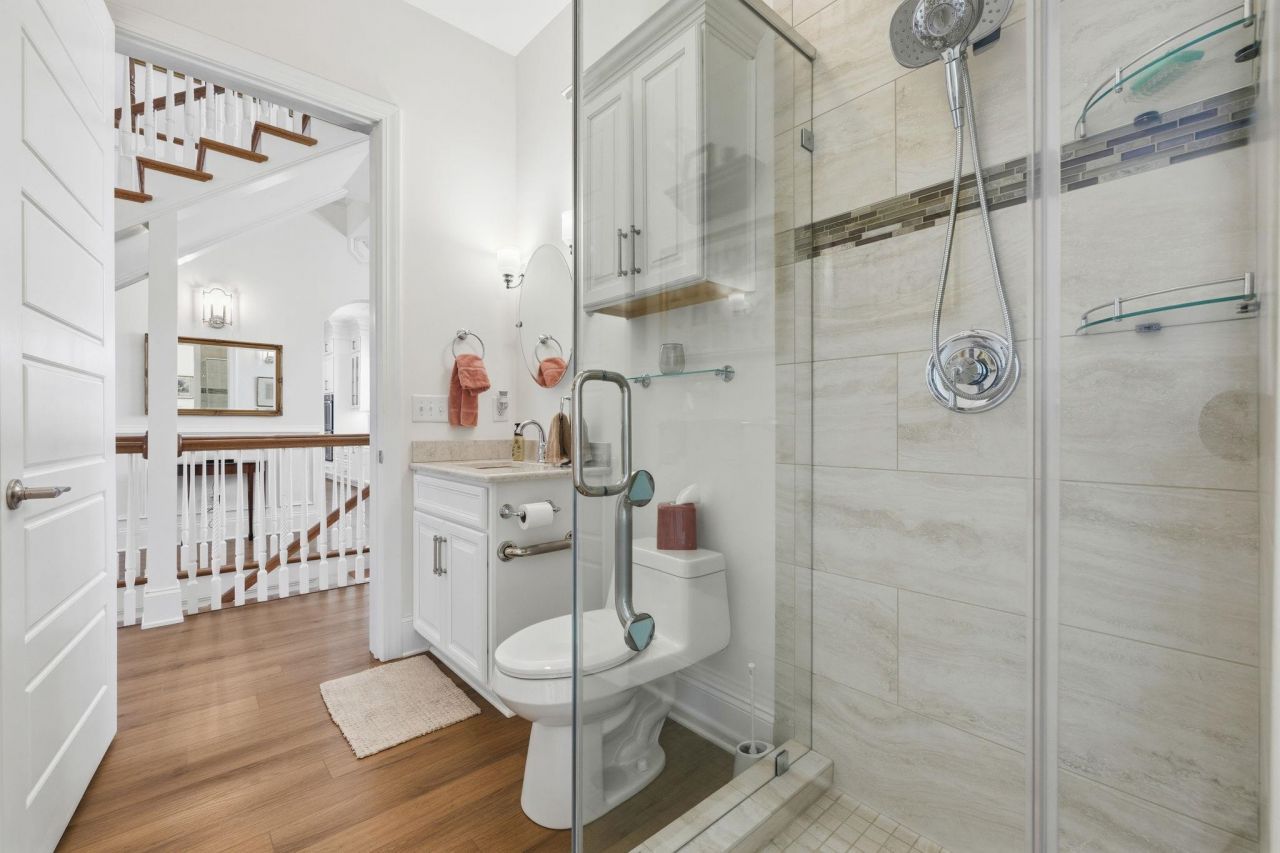 2001 Summer Rose Ln.  Photo 45