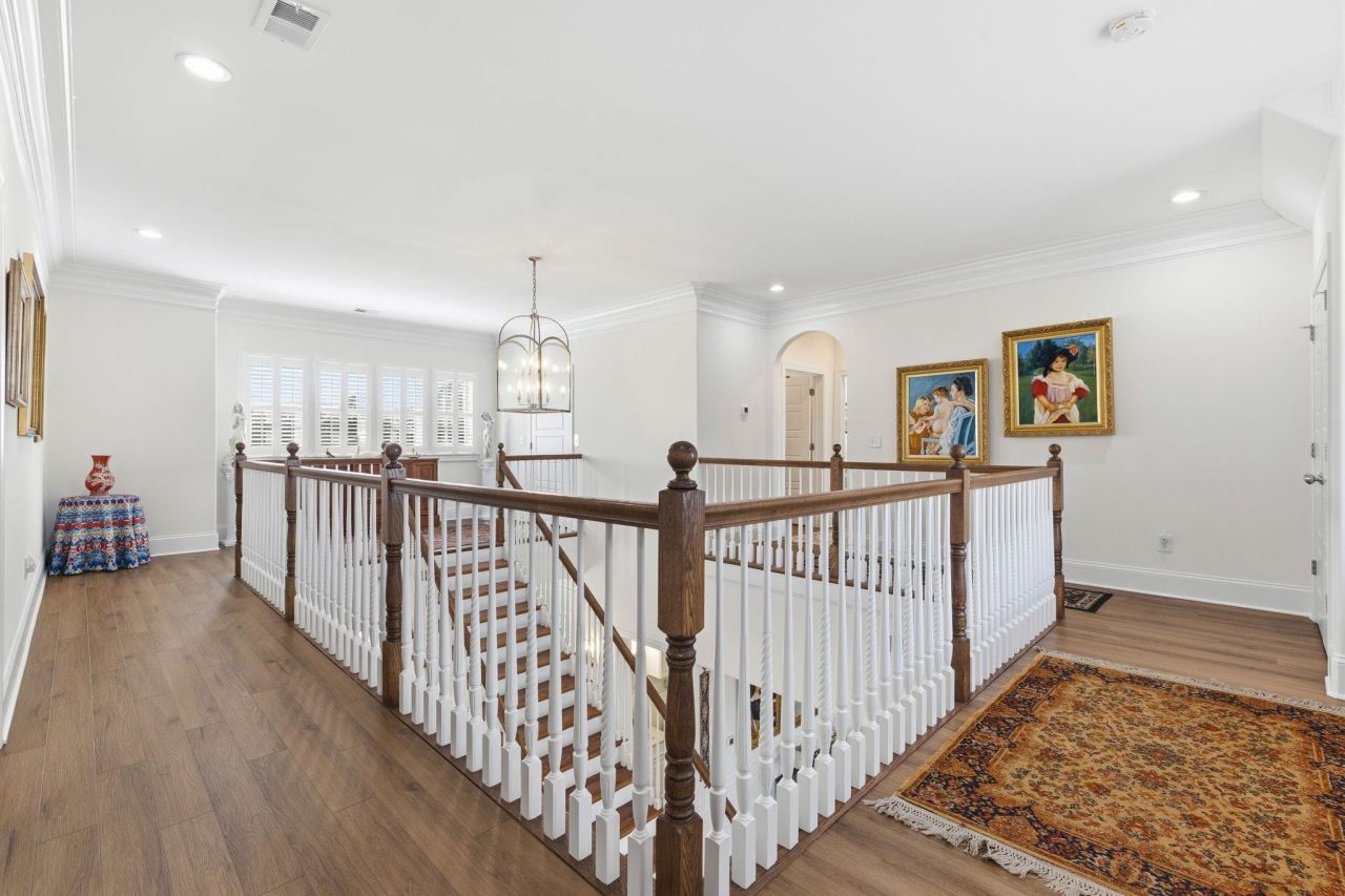 2001 Summer Rose Ln.  Photo 54