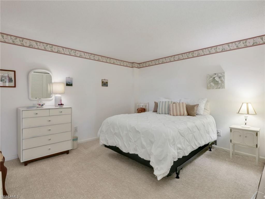 2150 Gulf Shore Blvd N, Unit 407, Naples, FL 34102 Photo