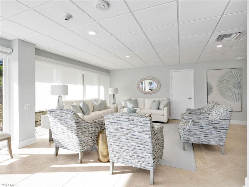 2150 Gulf Shore Blvd N, Unit 407, Naples, FL 34102 Photo