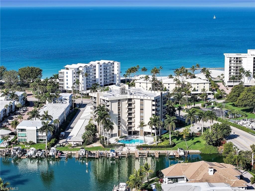 2150 Gulf Shore Blvd N, Unit 407, Naples, FL 34102 Photo