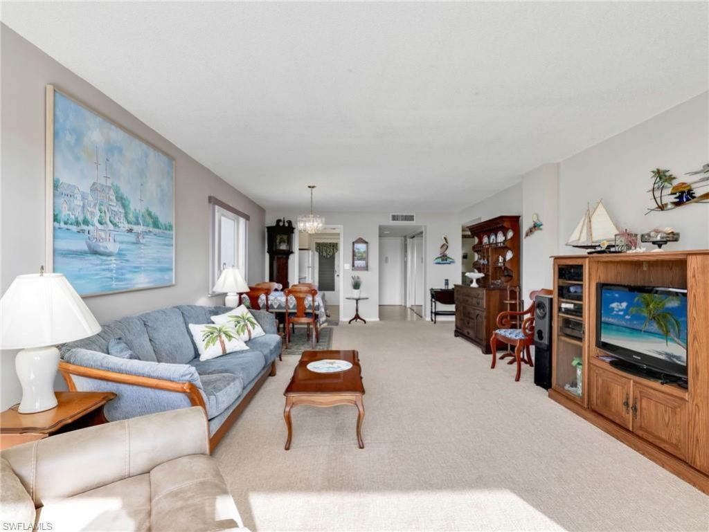 2150 Gulf Shore Blvd N, Unit 407, Naples, FL 34102 Photo