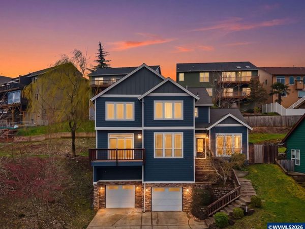 990 Westfarthing Wy NW, Salem, OR 97304